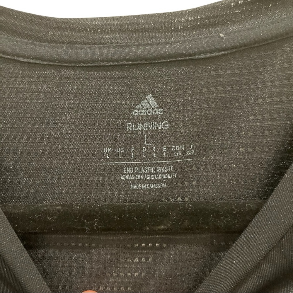 Adidas Men's Black Own the Run Tee Shirt Size Large - Picture 5 of 6